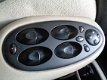 Rover 75 - 2.5 V6 Executive AUTOMAAT YOUNG TIMER- BIJZONDER MOOIE AUTO - 1 - Thumbnail