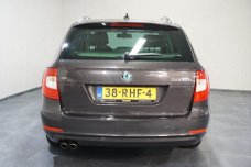 Skoda Superb - 1.8 TSI Elegance Business Line