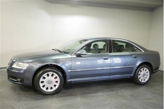 Audi A8 - 3.2 FSI - 1