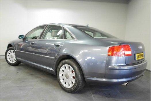 Audi A8 - 3.2 FSI - 1