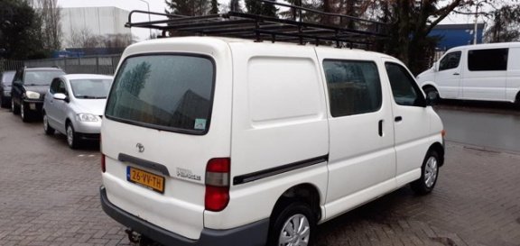 Toyota HiAce - 2.4 - 1