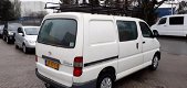 Toyota HiAce - 2.4 - 1 - Thumbnail