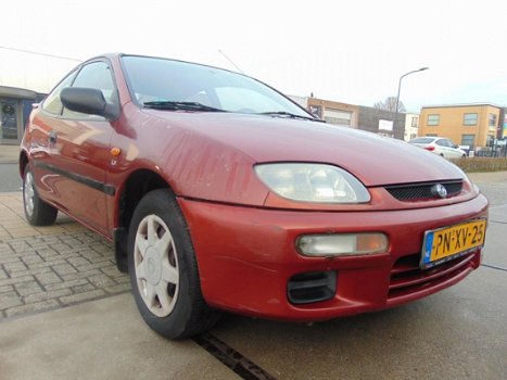 Mazda 323 - 1.5i LX Km NAP/Stuurbekrachtiging/Apk 06-2020/2x sleutel/Radio-Cd speler/Boekjes - 1