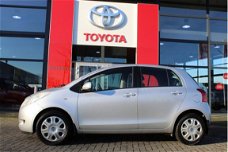 Toyota Yaris - 1.3 VVTi Sol | Airco