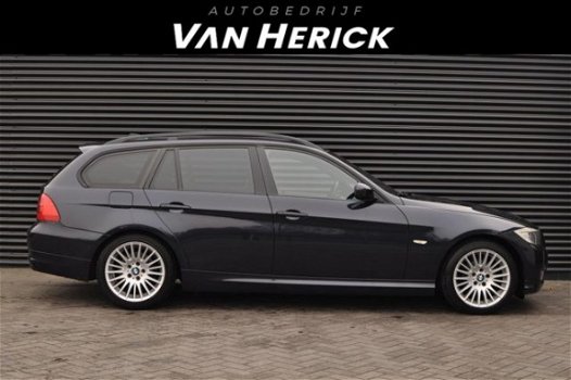 BMW 3-serie Touring - 318 High Executive / Navigatie / Leer / Zeer nette staat - 1