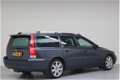Volvo V70 - 2.4 D5 Geartronic Summum | Youngtimer - 1 - Thumbnail