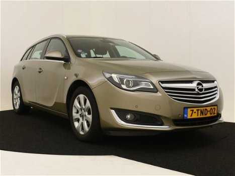 Opel Insignia Sports Tourer - 1.6 T Business+ 170PK | Navigatie | Climate Control | Dealeronderhoude - 1