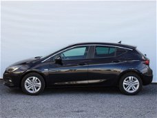 Opel Astra - 1.0 T. 105 pk 5drs Online Edition Navigatie / 16"LMV / ECC / Park Pilot V+A / Tel. Bleu