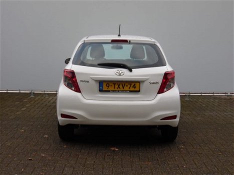 Toyota Yaris - 1.3 16v VVT-i 99pk 5D Now - 1