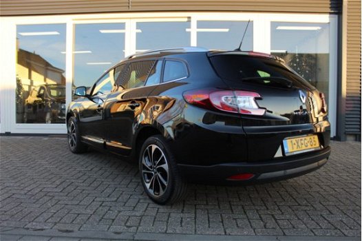 Renault Mégane Estate - 1.2 TCe Bose, NAVIGATIE, CRUISE CONTROL, PDC ACHTER, PRIJS IS RIJKLAAR INCL - 1