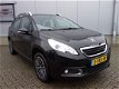 Peugeot 2008 - 1.2 PureTech Active Automaat Panorama-dak Trekhaak NL-geleverd - 1 - Thumbnail