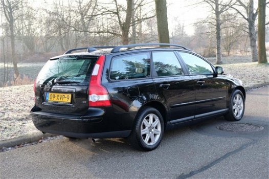 Volvo V50 - D5 Aut. Summum Navigatie/Stoelverwarming - 1