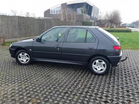 Peugeot 306 - 1.6 STX /APK /5Deurs /Elektr ramen - 1