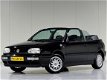 Volkswagen Golf Cabriolet - 1.8 *Nette originele staat*Elektr. Ramen*Radio/CD - 1 - Thumbnail