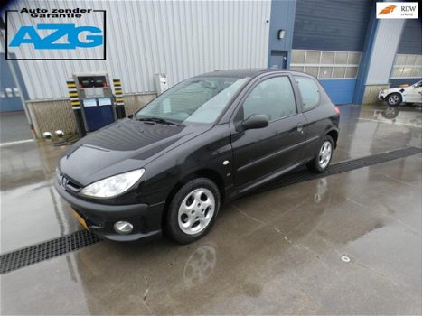 Peugeot 206 - 1.4 XS Premium / leer / alu. velgen / nieuwe distr. riem - 1