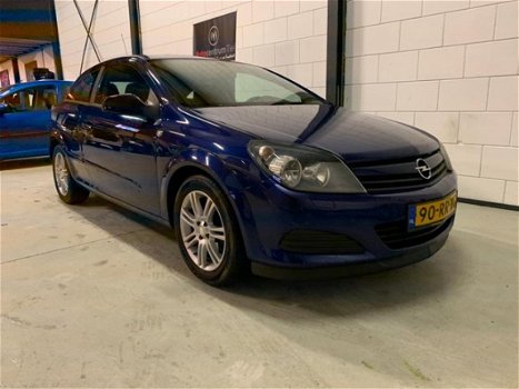 Opel Astra GTC - 1.4 Enjoy * Airco * NW APK - 1