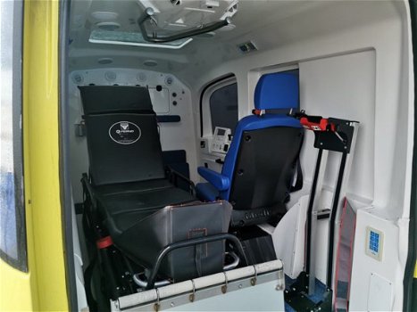 Mercedes-Benz E-klasse - Binz E250 CDI Ambulance - 1