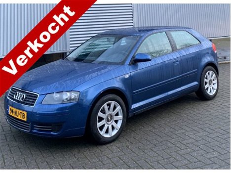 Audi A3 Sportback - 1.6 Attraction Clima/Lichtmetalen velgen/Cv op afstand/ APK t/m 26-01-2021 - 1