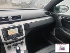 Volkswagen Passat Variant - 1.6 TDI R-Line DsG Leer Navi Pa