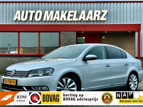 Volkswagen Passat - 1.4 TSI Highline BlueMotion Leder NAP - 1