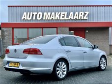 Volkswagen Passat - 1.4 TSI Highline BlueMotion Leder NAP