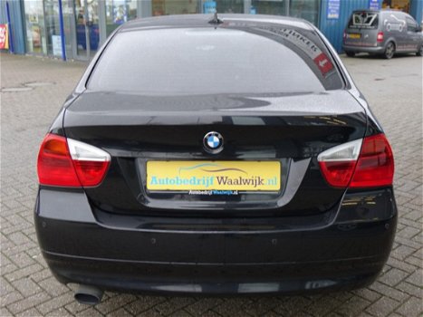 BMW 3-serie - 316i Business Line Navi Airco Cruise Pdc Lm.velgen Elec.pakket Radio/cd - 1