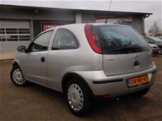 Opel Corsa - 1.2-16V Rhythm