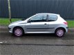 Peugeot 206 - 1.4 XR Airco, Aux, Usb, Elek ramen - 1 - Thumbnail