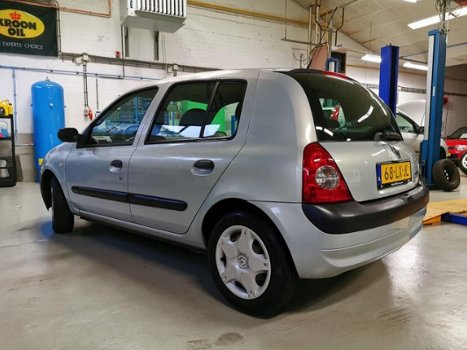 Renault Clio - 1.2-16V Dynamique //AIRCO//5DEURS//LEUKE AUTO// - 1