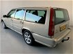 Volvo V70 - 2.5 D Comfort Airco, Cruise control, Trekhaak - 1 - Thumbnail