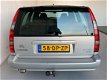 Volvo V70 - 2.5 D Comfort Airco, Cruise control, Trekhaak - 1 - Thumbnail