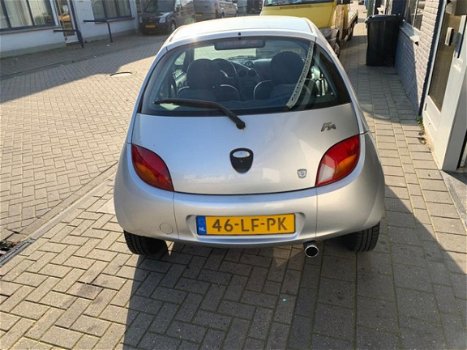 Ford Ka - 1.3 Trend Met Airco en een nieuwe APK - 1