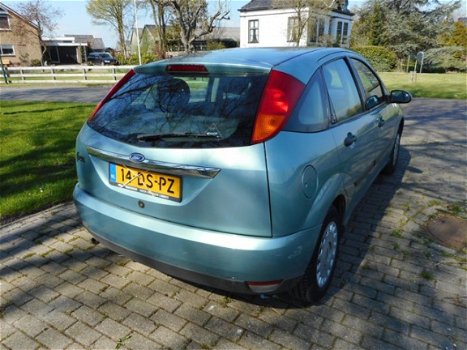 Ford Focus - 1.6-16V Ghia AUTOMAAT - 1