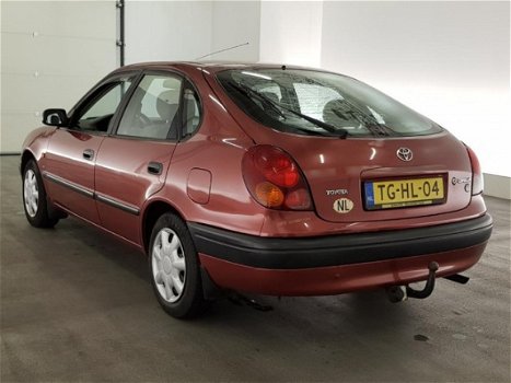 Toyota Corolla - 1.6-16V Terra STUURBEKRACHTIGING, TREKHAAK, 2XSLEUTELS - 1