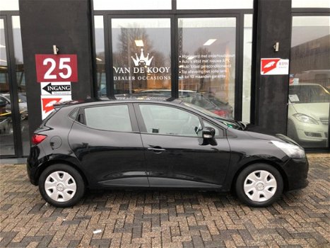 Renault Clio - 1.2 Collection 6/12 M Garantie - 1