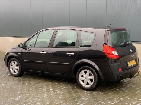 Renault Grand Scénic - 2.0 dCi Dynamique 7p. Airco/N.A.P/Apk - 1