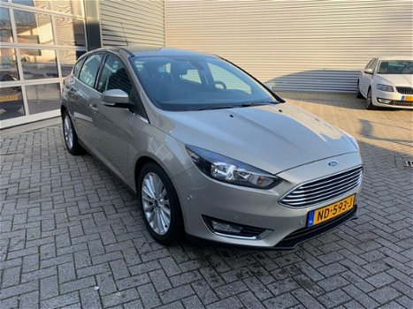 Ford Focus - 1.0 EcoBoost 125pk 5-deurs Titanium - 1