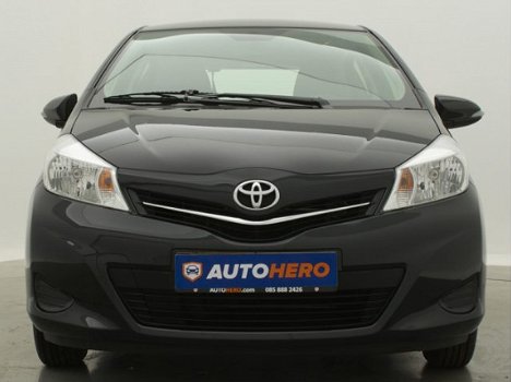 Toyota Yaris - 1.0 VVT-i Now HM52641 | Airco | Elektrische ramen | - 1