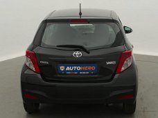 Toyota Yaris - 1.0 VVT-i Now HM52641 | Airco | Elektrische ramen |