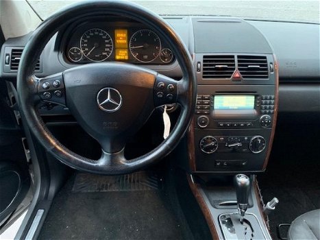 Mercedes-Benz A-klasse - 200 Classic Gereviseerde automatische versnellingsbak - 1