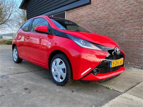 Toyota Aygo - 1.0 VVT-i x-play Leuke 5 Deurs Aygo-108-C1 - 1