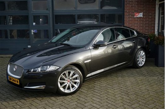 Jaguar XF - 2.2D | NAVI | LEDER | TREKHAAK | - 1