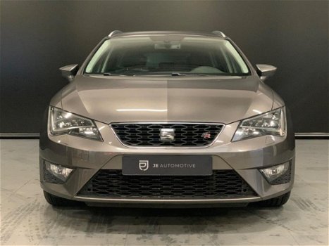 Seat Leon ST - 1.8 TSI FR Navi, Cruise, Clima, Bluetooth, Telefoon, Voll Led, Private Glas - 1