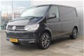 Volkswagen Transporter - 2.0 TDI 150pk L1H1 Highline Navigatie Leder - 1 - Thumbnail