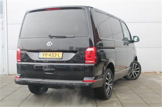 Volkswagen Transporter - 2.0 TDI 150pk L1H1 Highline Navigatie Leder - 1