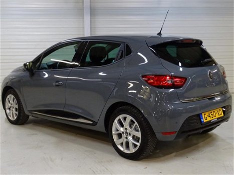 Renault Clio - TCe 90 Limited Navigatie / Keyless / Climate - 1