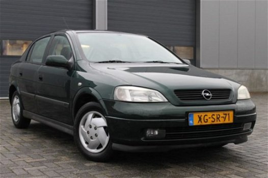 Opel Astra - 1.6-16v Sport/ Nieuwe APK - 1