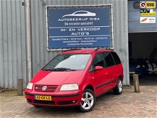 Volkswagen Sharan - 2.8 V6 Trendline 2001 Rood 7-persoons AUT