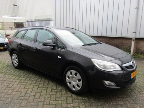 Opel Astra Sports Tourer - 1.3 CDTi S/S Edition - 1