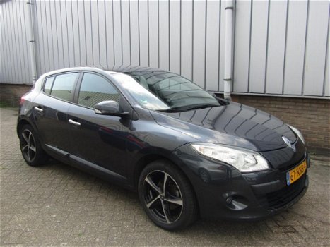 Renault Mégane - 1.4 TCE Celsium Navi * Motor defect - 1